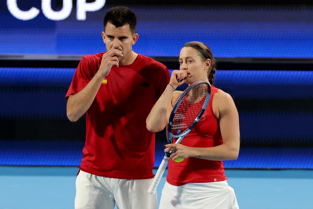 Doble amb denominació d'origen balear a la <a href="/UnitedCupTennis/">United Cup</a> 

😟La mallorquina <a href="/yvonnecavalle/">yvonne cavalle</a> i el menorquí Sergio Martos <a href="/smartosg/">Sergio Martos</a> han perdut 🆚 Tsitsipas i Sakkari al superdesempat

❌Espanya cau contra Grècia i no supera la fase de grups