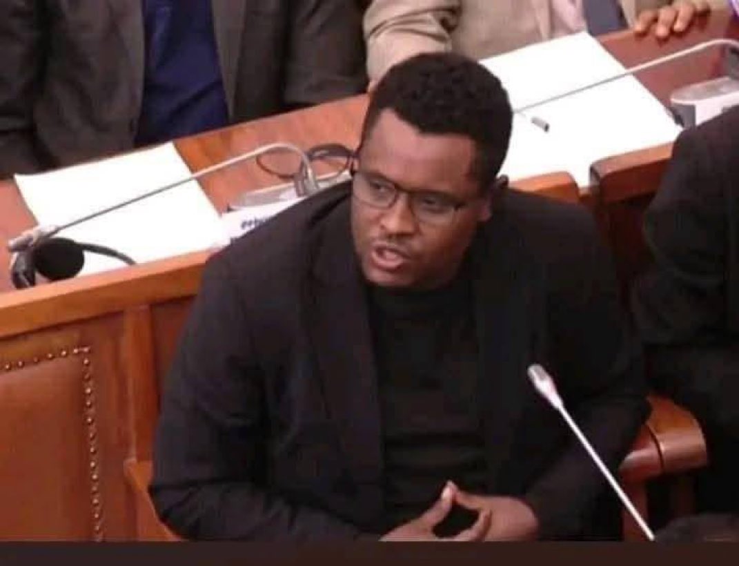 Meri_habesha12's tweet photo. Christian Tadele, an Ethiopian MP, has been unjustly imprisoned for a year. His health is deteriorating post-surgery, with no access to follow-up care. Denying medical attention is inhumane. Act now to save his life.  @hrw @UN_HRC @StateDept @USEmbassyAddis https://t.co/tvtHi0rOT7