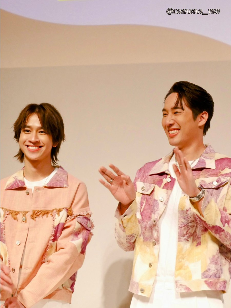 ふたりの笑顔を見ると、こちらも本当に心があたたかくニコニコな気持ちになります( ´ー`)💕…可愛かったなぁ✨( ˘ω˘ )ﾓｸﾞﾓｸﾞ
#judo_tantachj #เจ้าแก้มก้อน
#fluke_natouch #JudoFluke
#HAPPYWINTERTHAIFESTIVAL