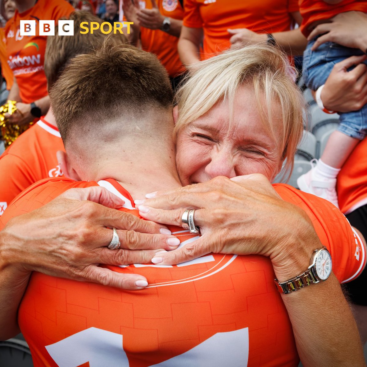 BBCSPORTNI's tweet photo. Picture perfect 📸

Photographer @INPHOjames guides us through a year of iconic images.  

🖼️ Pictures © @Inphosports
