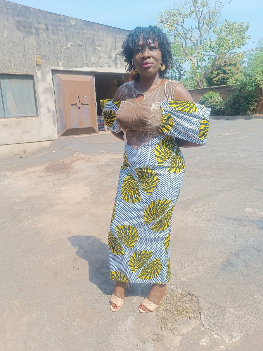 NguffyO's tweet image. #weddingguest 🥳🥳