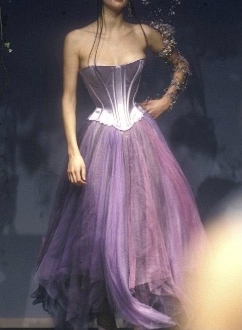 kirammisu's tweet image. caitlyn kiramman would look so dreamy in this dress 😭