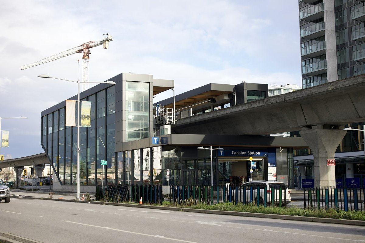 gotovan's tweet image. 12月20日、リッチモンドに新たに追加されたカナダラインの「Capstan駅」。#translink #canadaLine #capstan