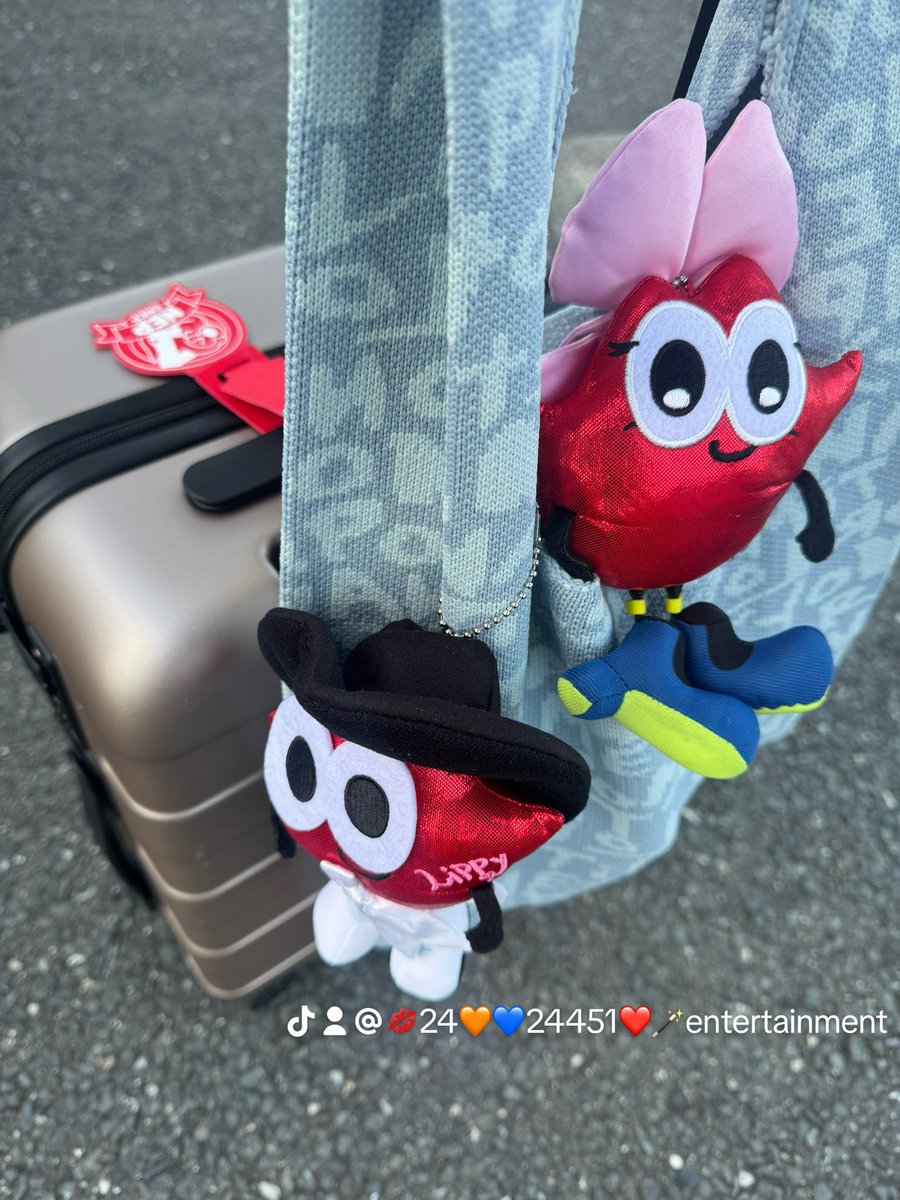 Smileforever24's tweet photo. 魔法使いに会いに♡💐
#Nissy #NissyEntertainment #Nissy_Re10th_名古屋 https://t.co/jbgZVMxHSb