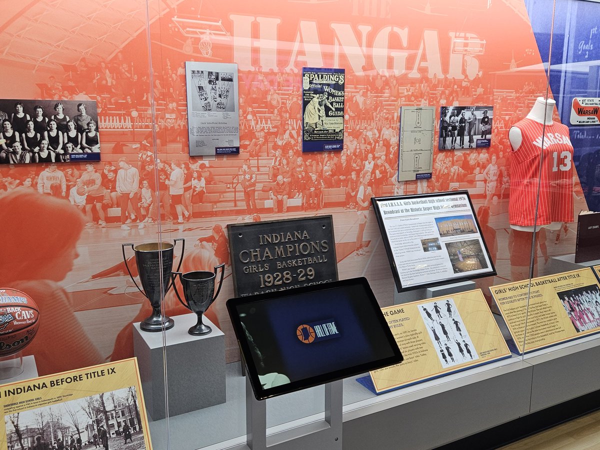 KyleNeddenriep's tweet photo. Fun to check out the refurbished @HoopsHall between sessions. So much history in here. https://t.co/yDslaVW5iE