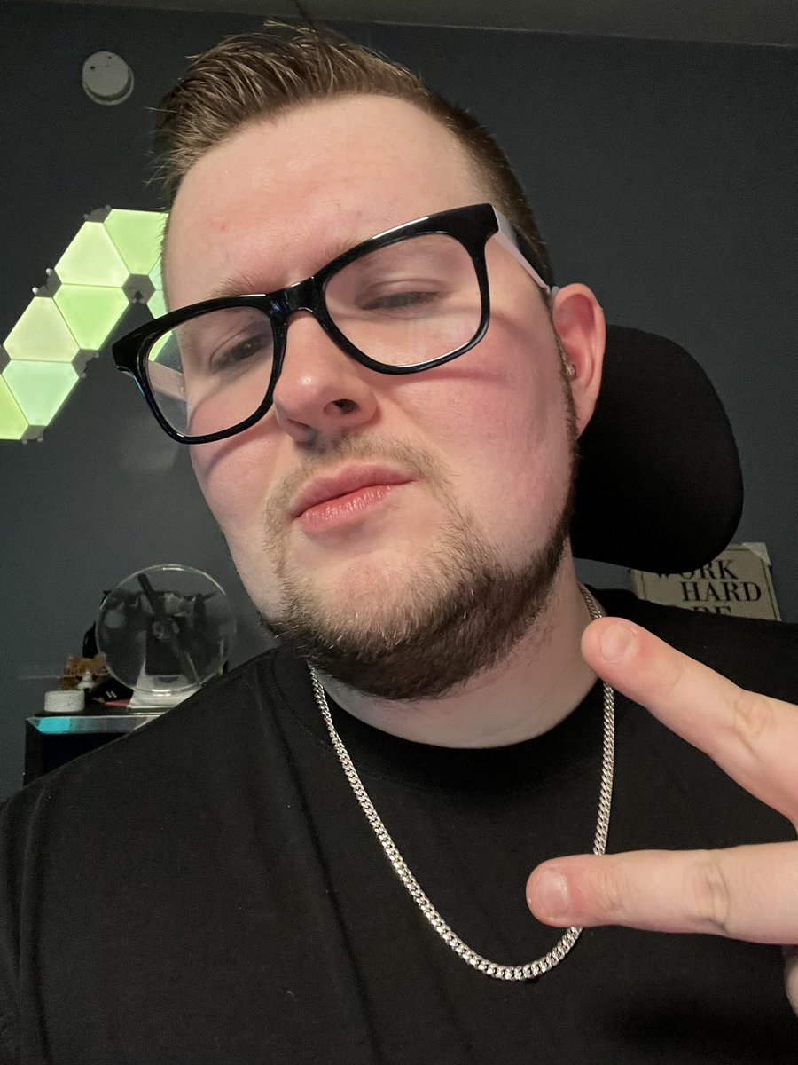 Dandro (@dandrocasts) on Twitter photo Last show of the year and it’s a BANGER
$15,000 <a href="/RegimentGG/">REGIMENT 🇺🇸</a> Black Ops 6 SnD w/ <a href="/ConnyCasts/">Conor 'Conny' Albery</a>
Let’s get LOUD
kick.com/regimentgg Last show of the year and it’s a BANGER
$15,000 <a href="/RegimentGG/">REGIMENT 🇺🇸</a> Black Ops 6 SnD w/ <a href="/ConnyCasts/">Conor 'Conny' Albery</a>
Let’s get LOUD
kick.com/regimentgg