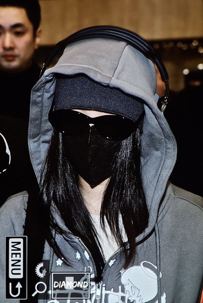 241229 pre

#NewJeans #뉴진스 #해린 #HAERIN