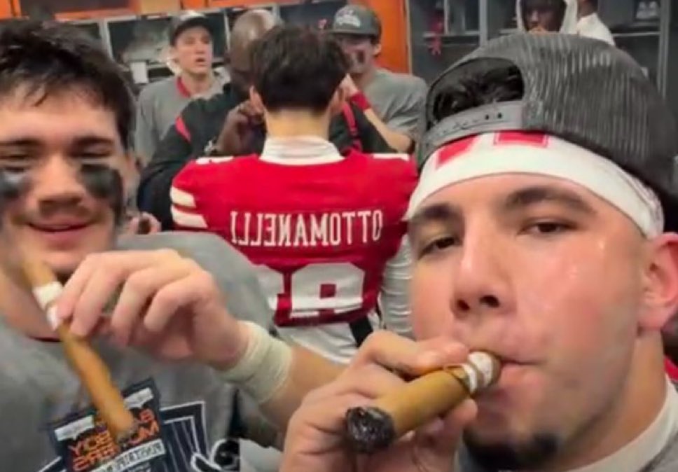 no context college football (@nocontextcfb) on Twitter photo 