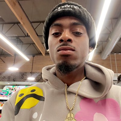 Dallas2Much's tweet photo. #NewProfilePic https://t.co/YSzN6kxLe7