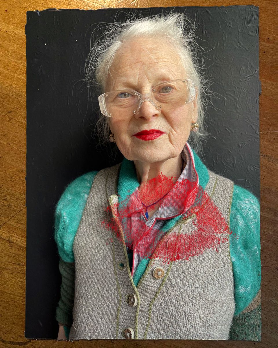Vivienne Westwood tweet media