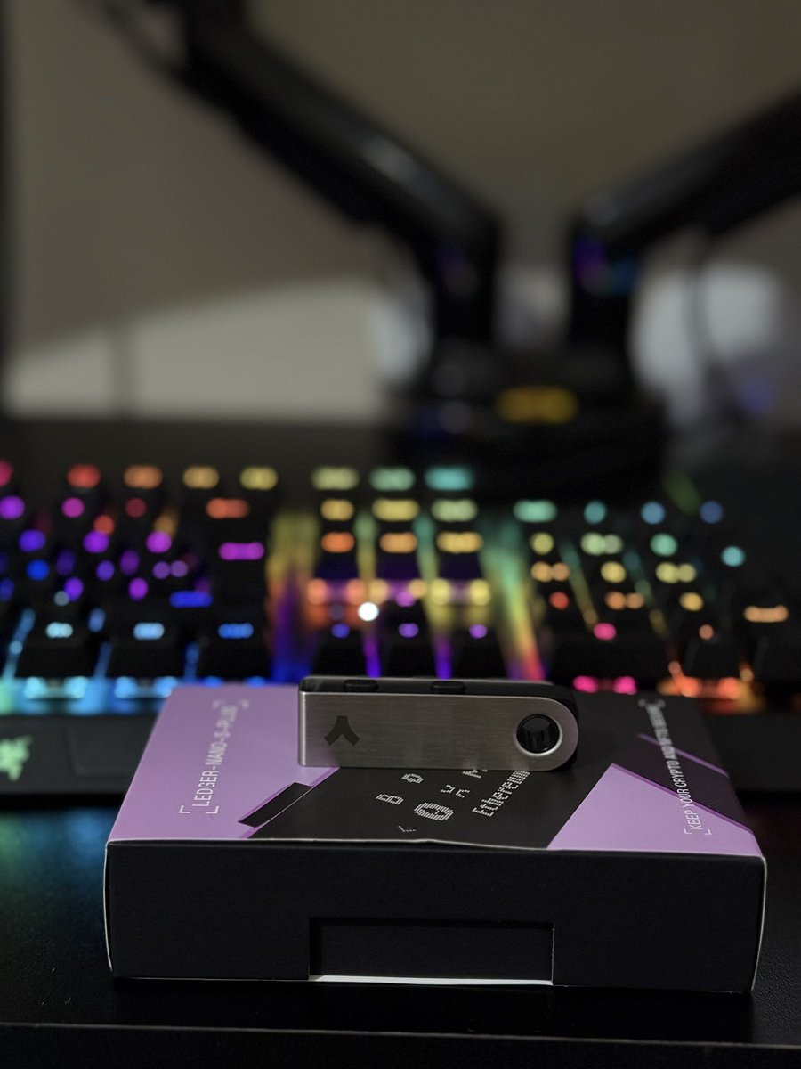 mrtcn.eth🦇🔊 (@mrtcn_eth) on Twitter photo Finally received my <a href="/argentHQ/">Argent is now Ready</a> Ledger! 🥳
(It takes too long because of the slowness on the customs side in our country)
wen Argent Card?👀 Finally received my <a href="/argentHQ/">Argent is now Ready</a> Ledger! 🥳
(It takes too long because of the slowness on the customs side in our country)
wen Argent Card?👀