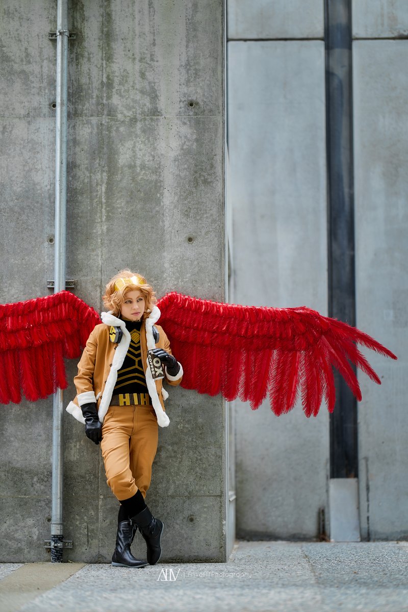 cicinettle's tweet photo. Happy birthday, Hawks. 💛

📸: alive_alf (IG)

#BNHACosplay #MHAcosplay #MyHeroAcademiaCosplay #MHAHawks #HawksCosplay #MyHeroAcademia #ホークス生誕祭2024 #ホークス誕生祭2024 https://t.co/fUIhpUTHHM