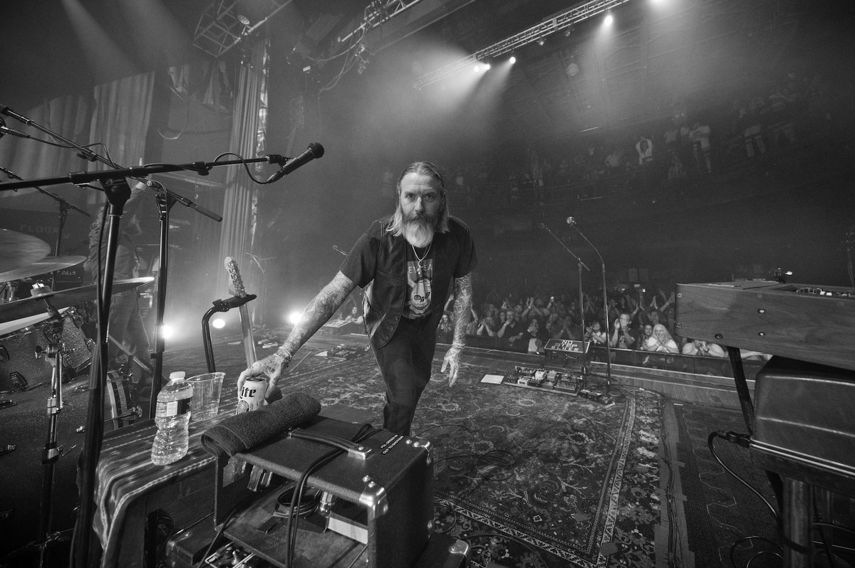 favourite live song...  ⬇️