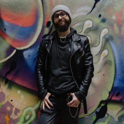 AlainMassieu's tweet photo. #NuevaFotoDePerfil https://t.co/wamOs6OjDg