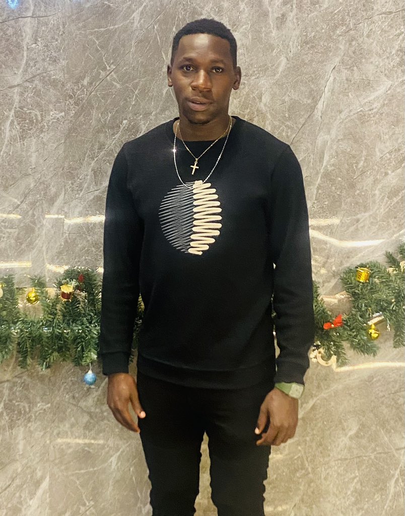 akena chris pius tweet media
