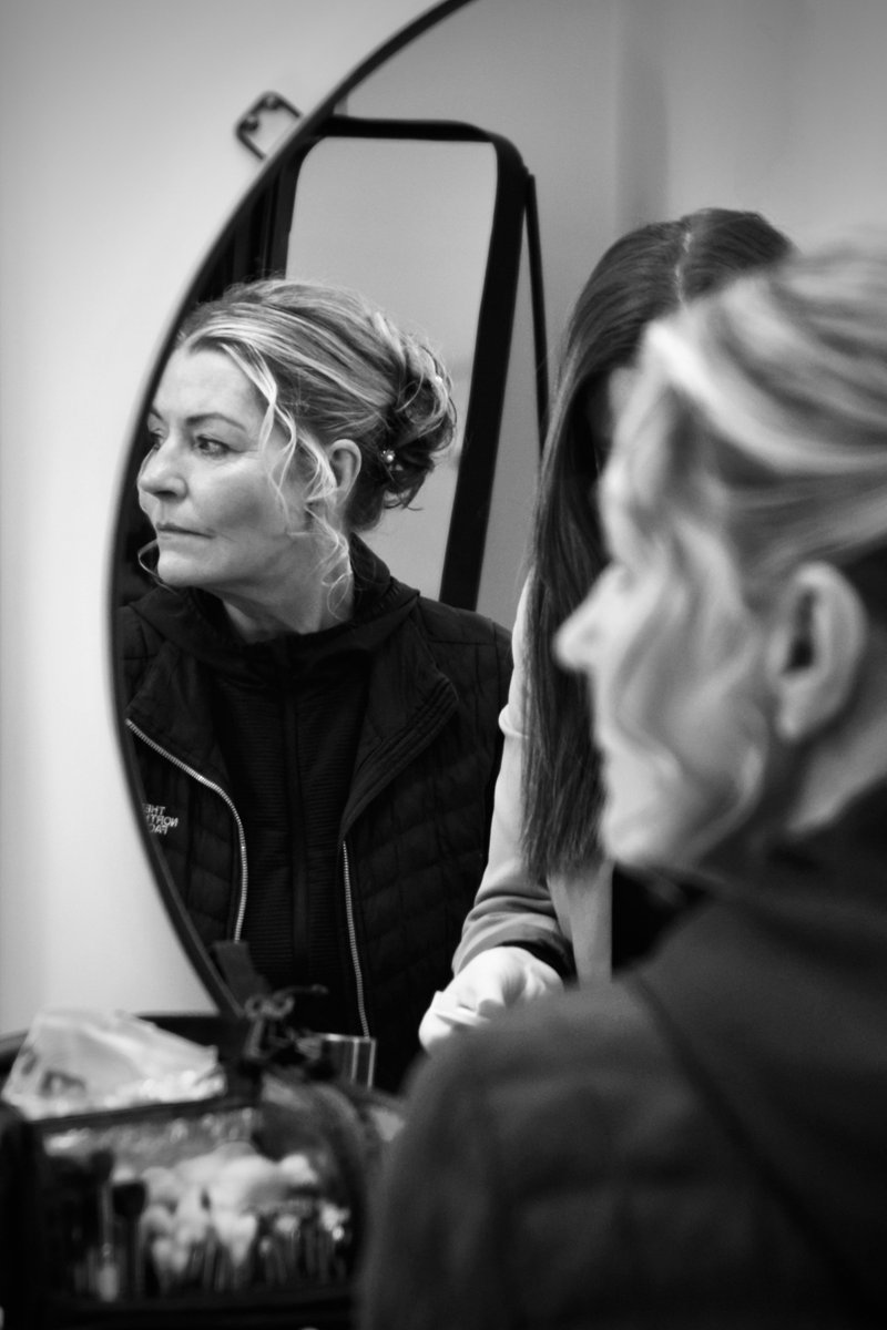 alscottphoto67's tweet photo. Best of 2024 No.2 - Scenes from the bridal preparation room at @OwenHouseBarn from Josh &amp; Alicia, 30/03/24. #wedding #owenhouseweddingbarn #weddingphotography #weddingday #bridalprep #bridegettingready #groomsmother https://t.co/860Hn9Uo3K