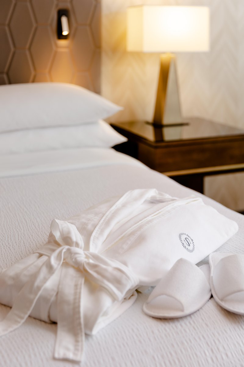 Ring in the New Year with a relaxing getaway at the Sheraton Vancouver Guildford Hotel! Whether you're looking to unwind or explore, our comfortable accommodations and prime location are perfect for your celebration. 

Start 2025 off right with a memorable stay!

#SVGH