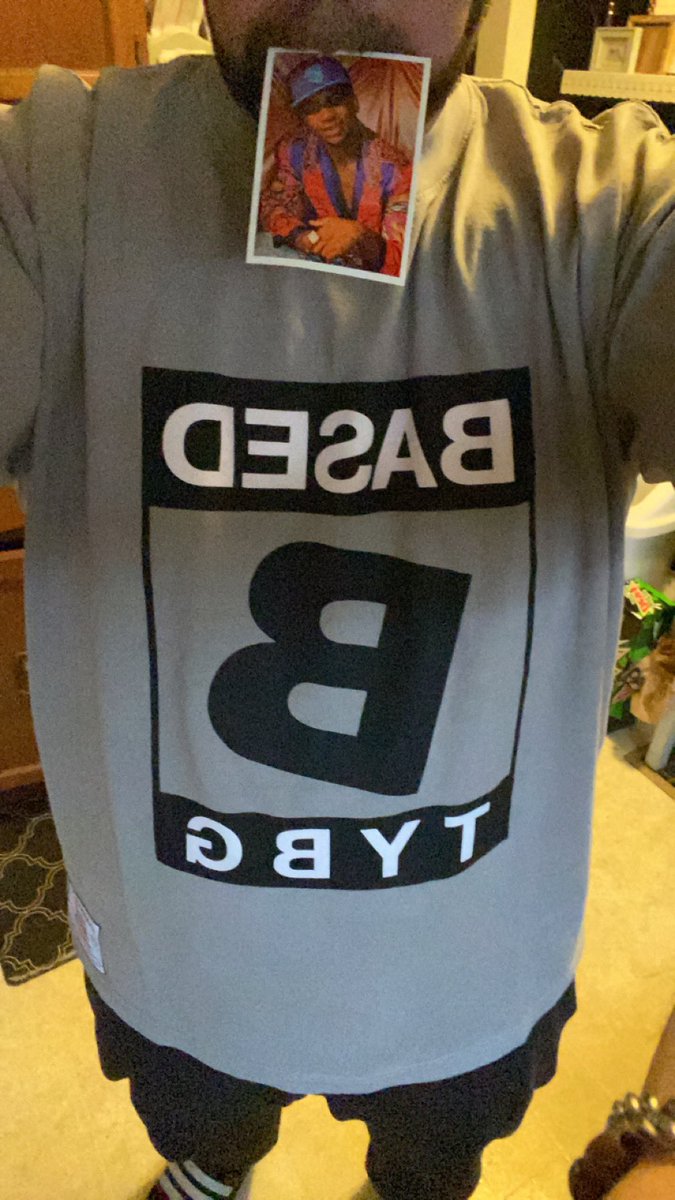 tokenknee's tweet photo. @LILBTHEBASEDGOD Been ready boss!! Can’t wait for the LilB2025TakeOver #TYBG #JewelBased #BitchMobTaskForce #Figaro https://t.co/LTlk7Qp1W3