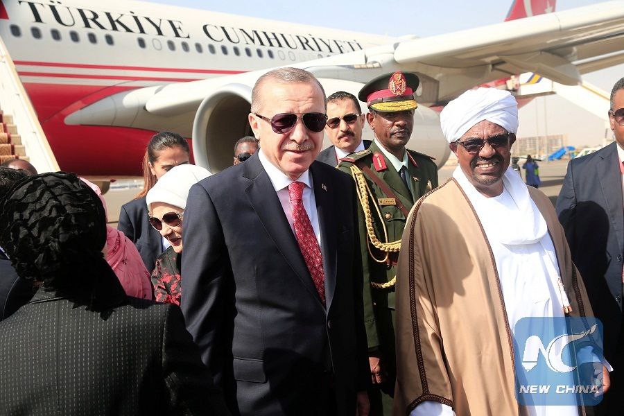Sudan’s misery is #Türkiye ’s opportunity. Erdogan profits diplomatically from the chaos, eyeing strategic leverage. #TurkeyExploitation #Sudan #Turkey
