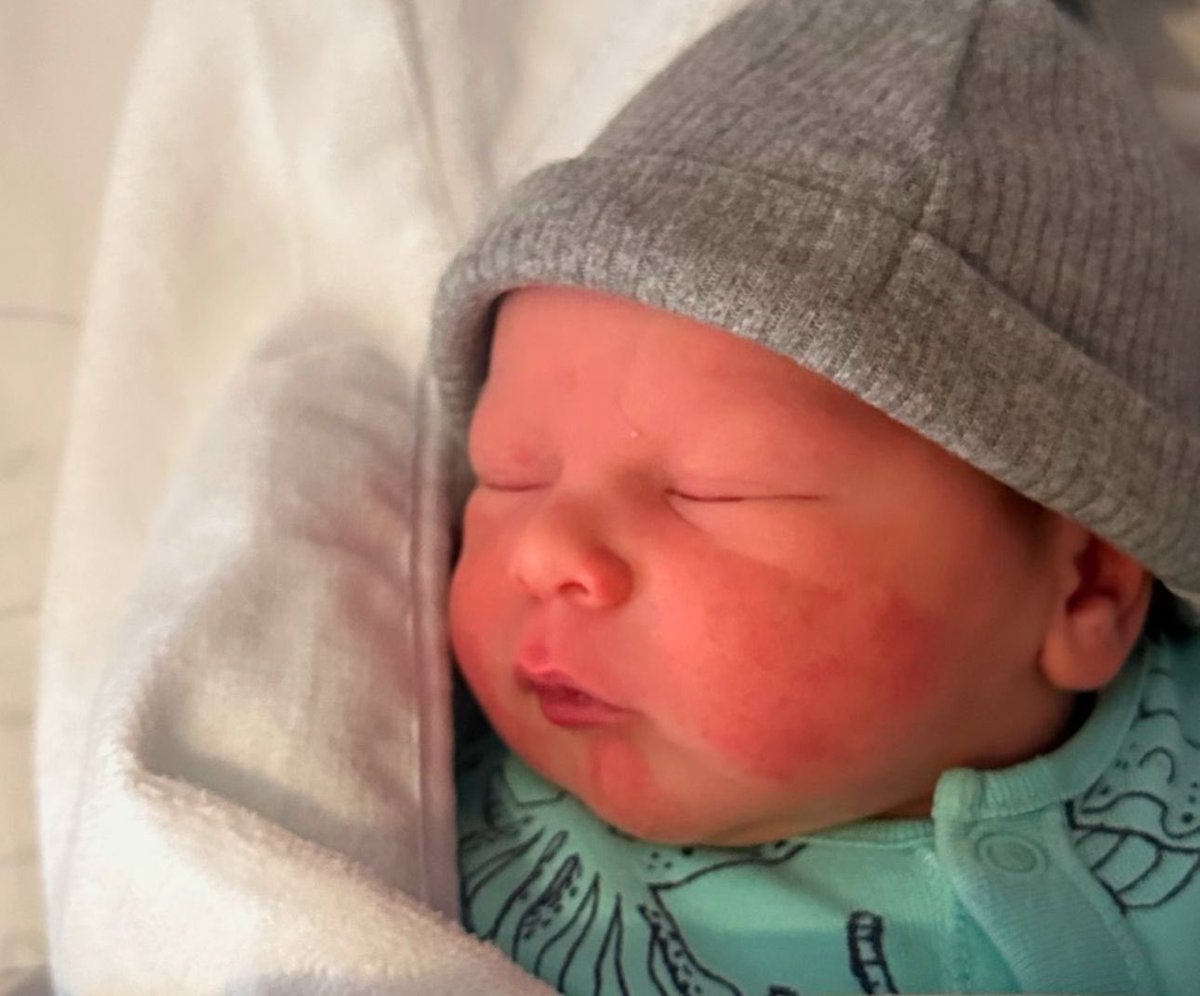 Daire Feeley tweet media