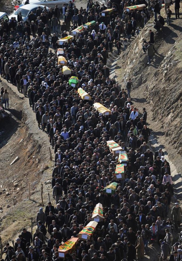 Feleknasuca's tweet image. Em ji bîr nakin, nayê ji bîr kirin 
#Roboski
 #RoboskiKatliamınıUnutma