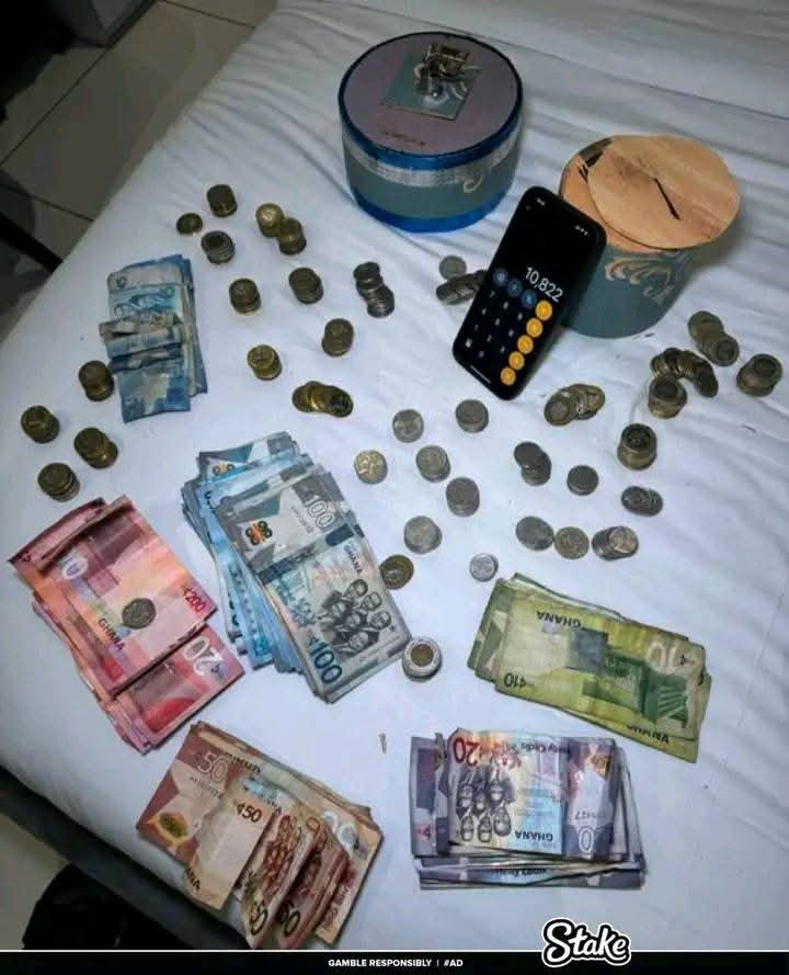 GodsonKankani's tweet photo. I decided not to date this year... just see how much I have raised
Supreme court #ShattawaleLiveInJamaica #Magic5withAlukyi #Magic5withAlukyi #PromiseLandConcert #ShowtymWithSally https://t.co/8K6ktdkzZo