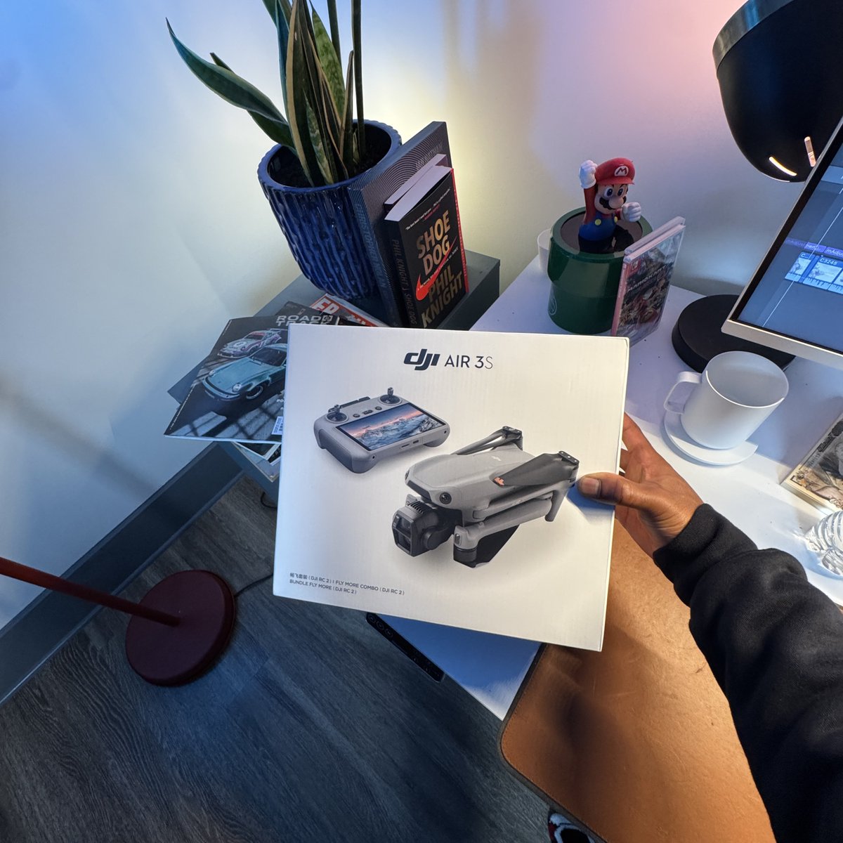 My take on the DJI Air 3s on the way. 👀📸

Excited to try the new omnidirectional obstacle sensing- suppose to be a game changer for obstacle avoidance. 🤔