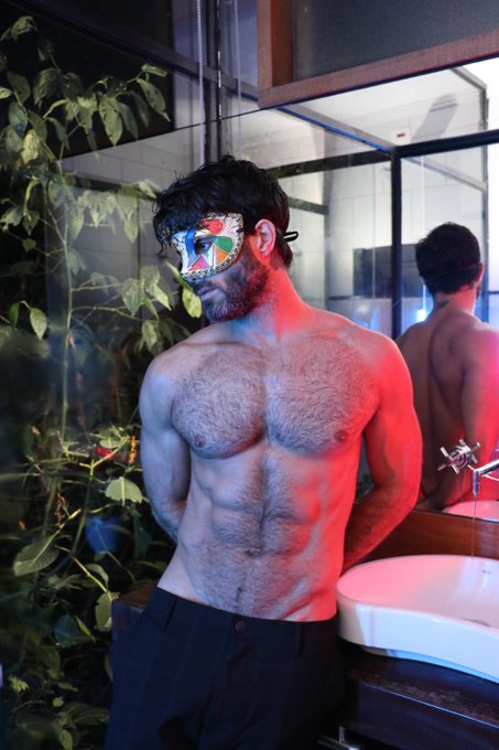 End the year with a bang: get 50% off my OF now through New Year's Day!  https://t.co/9Ml7VuloSu https://t<a href="/tag/liveshows"class="tags"><span>#liveshows</span></a><a href="/tag/onlyfans"class="tags"><span>#onlyfans</span></a>