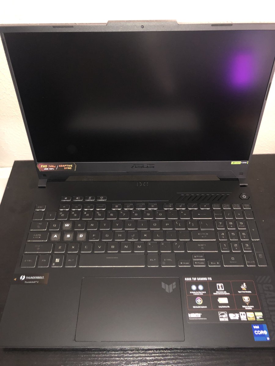 keelenmac33's tweet image. Glad I chose this cool looking one.
#asuslaptop #asustufgaming #asuslaptop #asus #thisduderighthere #keelenmac