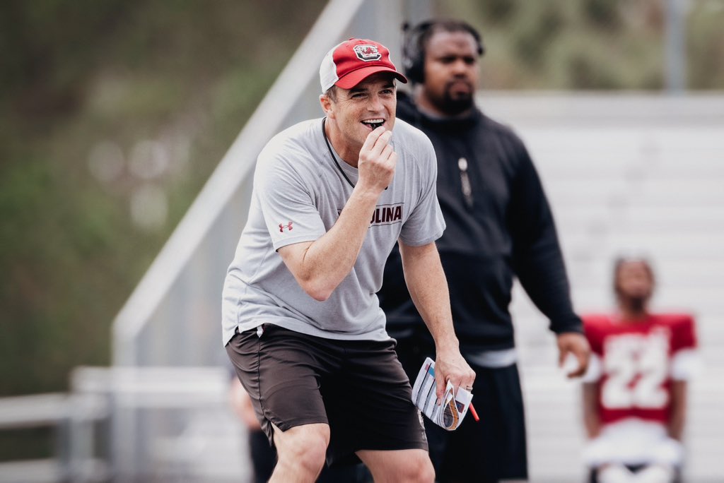 GamecockFB's tweet photo. Sun and fun 🤙 https://t.co/0YPyAiNJVu