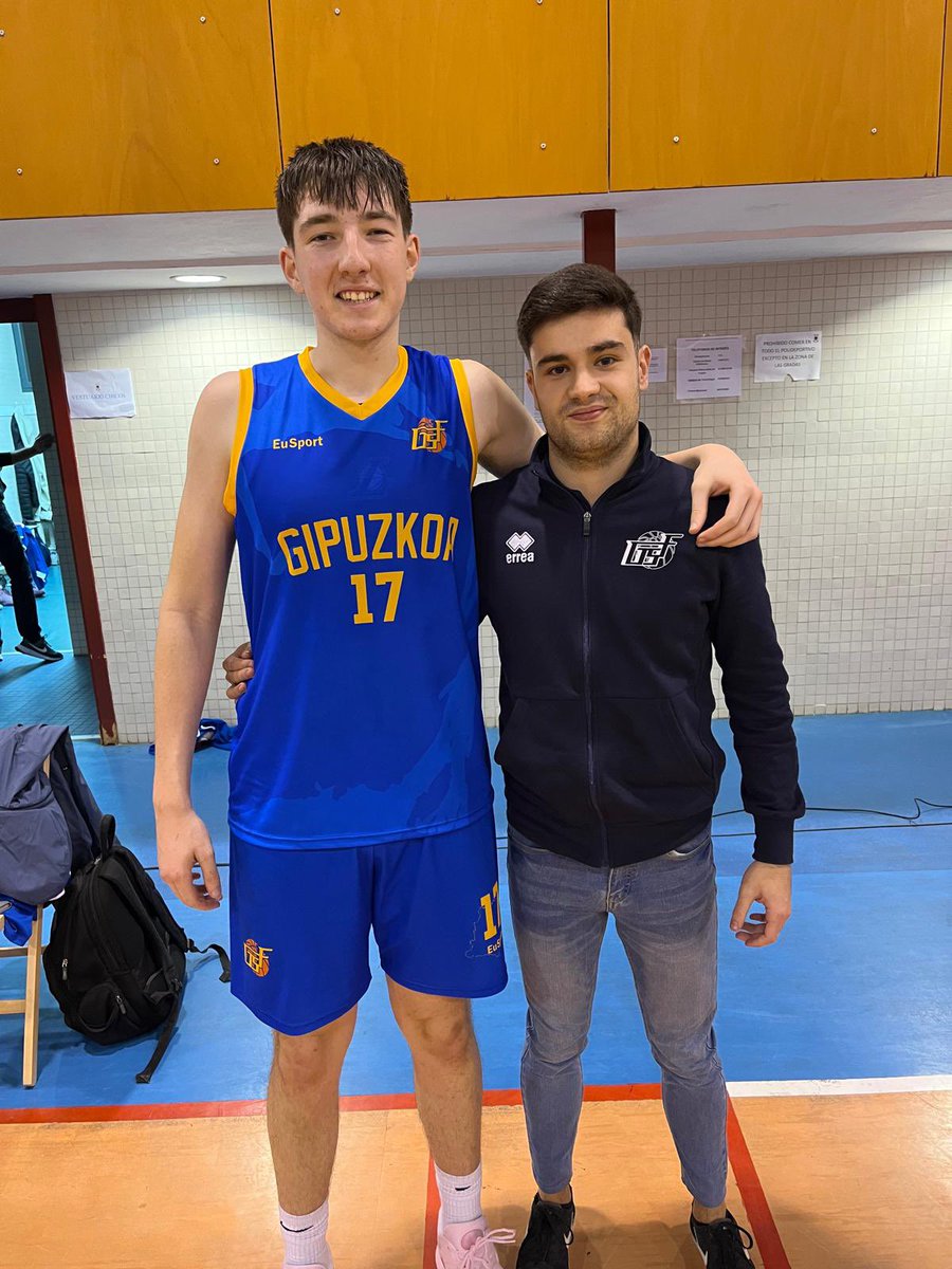 Aste bukaera honetan, Emakumezkoen Mini txapelketan eta Gizonezkoen Junior txapelketan partaidetza dugu.

Emakumezko Minietan, Ariadne Cuervo  eta Gizonezko Juniorretan, Amets Irastorza jokalari gisa eta Manex Azurmendi entrenatzaile gisa ditugu.

JO TA KE BKL, AURRERA!🧡