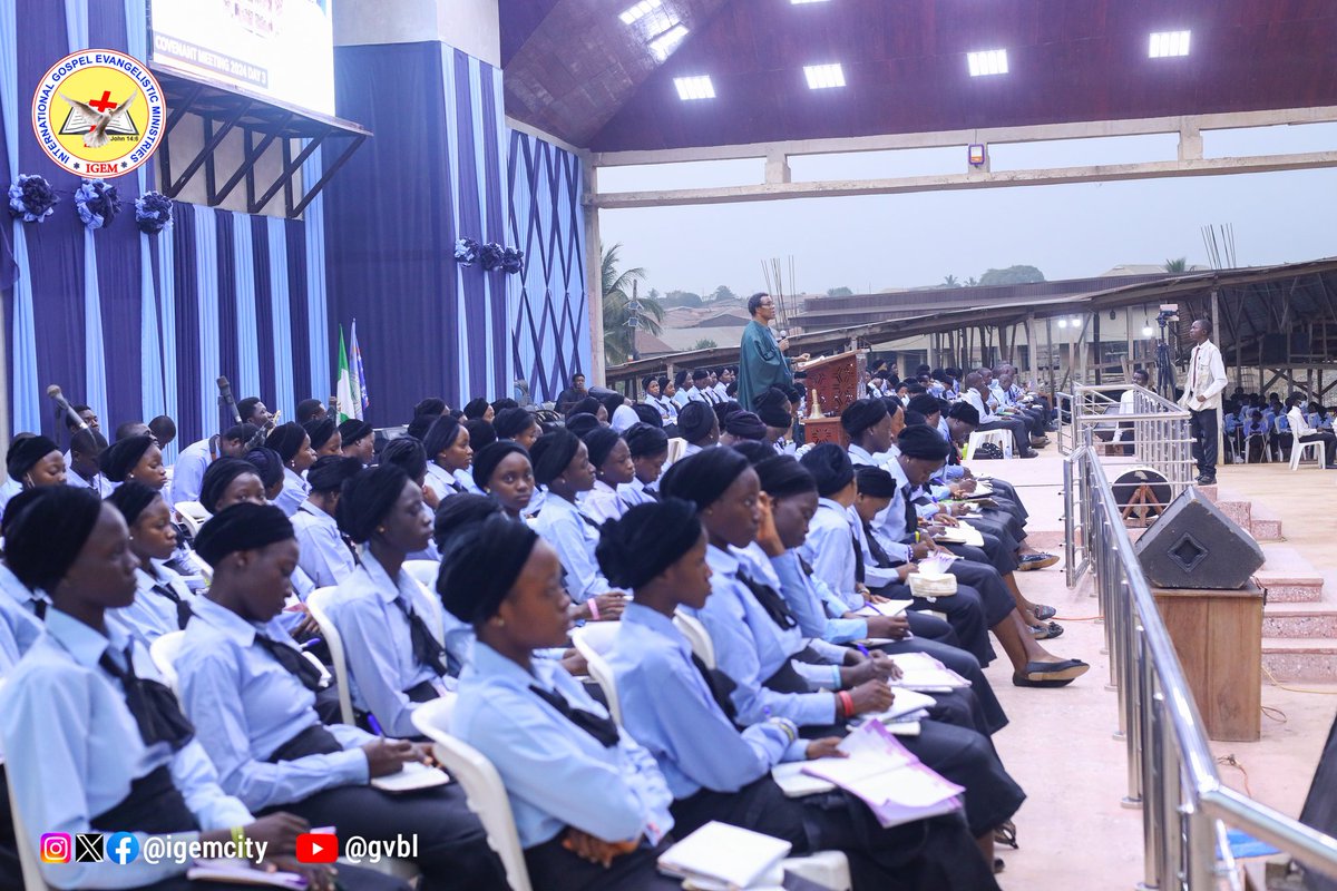 igemcity's tweet photo. All things change, but your trust in God must remain constant. Flee from sin, as it will undermine your trust in God.#igem #covenantmeeting24  #trustinGod #wordsofGod #acceptableworship #holines #meditation #holybible #prayer https://t.co/n8oAKgr278