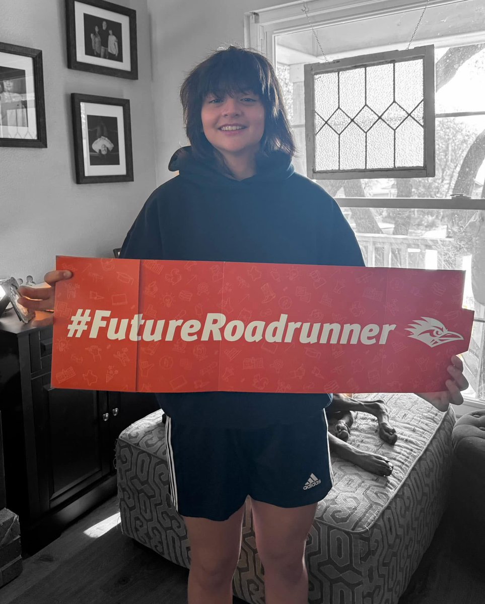 lasirena73's tweet image. Two acceptance letters thus far-UIW and UTSA! Get it, Ainsley! We’re proud of you! #niece #postsecondaryeducation