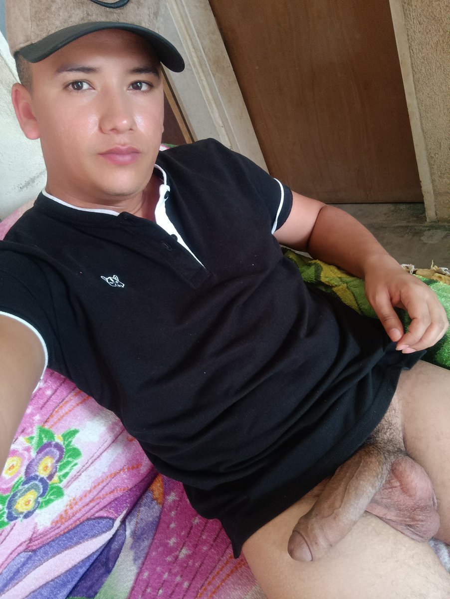 andercm22's tweet photo. Chupame las webas para que se termine de levantar🍆 https://t.co/cGaZby8g9S