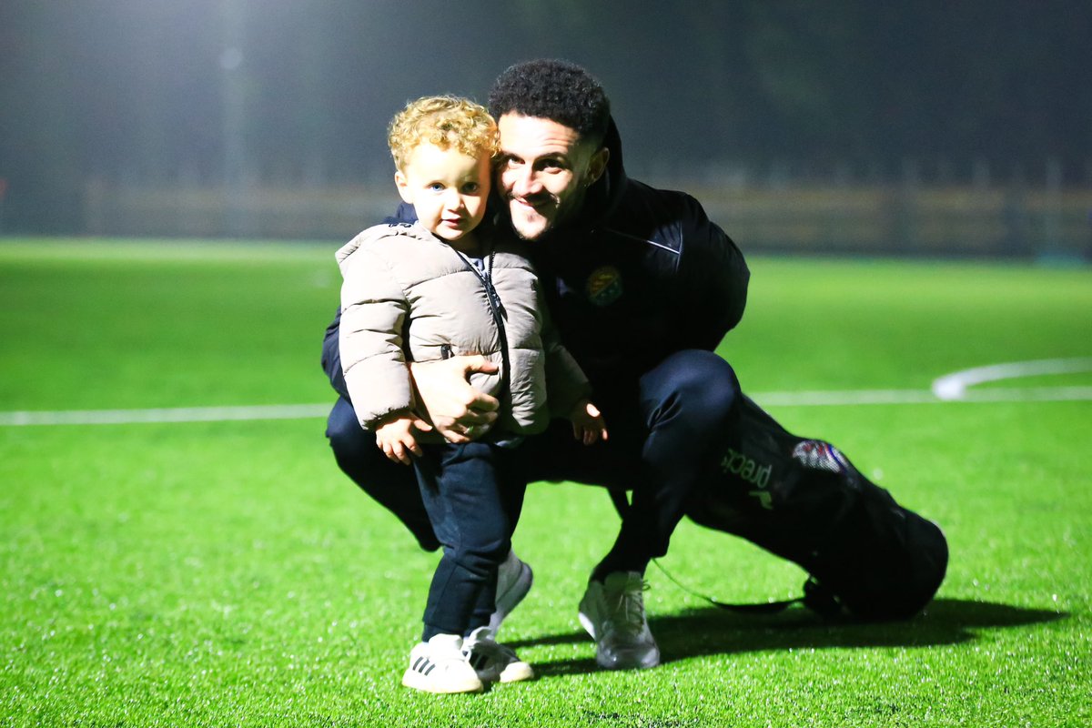 From all at Villa. 

Thankyou for everything <a href="/lou_cpc/">Louis Mayers</a> 🧡🖤