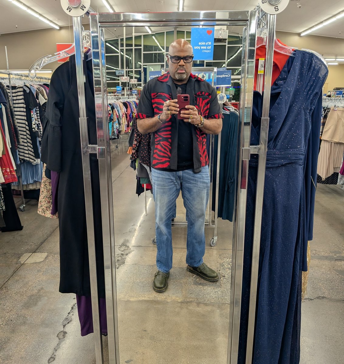 Warren Peace tweet media