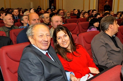 ManakovaChess's tweet image. With my coach and friend Evgeny Sveshnikov (1950-2021)