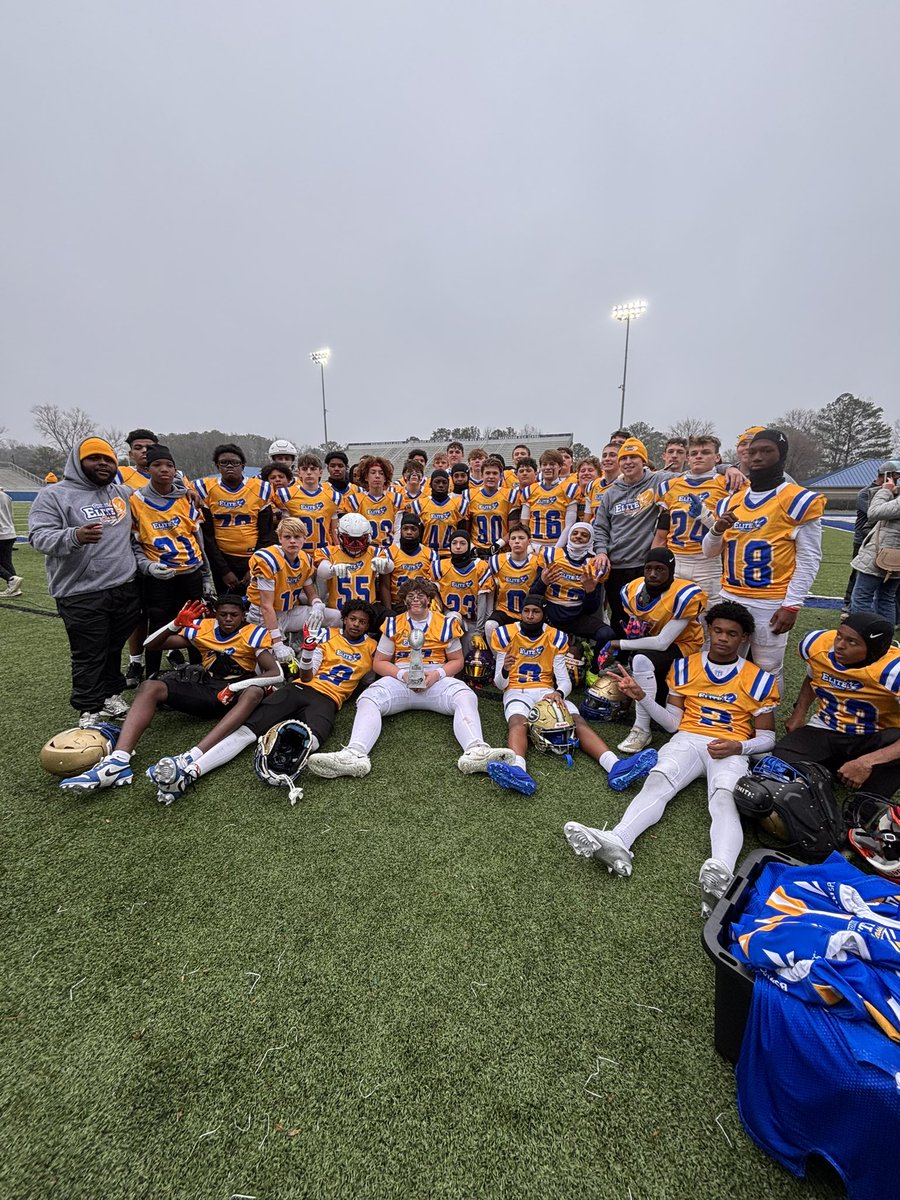 davis_ward21's tweet photo. Fun couple of days at Georgia elite classic game. Played both ways. Won 30-28. 5 catches and 1 td. 3 solo 5 total tackles. @GAEliteClassic @RustyMansell_ @MiltonEagles_FB @MHSrecruit @CoachBenReaves @SCOOBZILLA730 @CoachBMiller17 @Alex_B2C @on3 @On3Recruits @LandonGhea2029 https://t.co/Nr8pBfQjVB