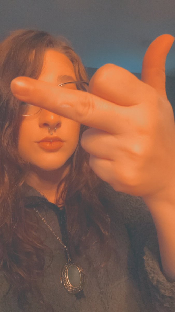 AberdeenHazel's tweet photo. Did you forget to send this morning? That’s completely unacceptable. 

Apologize by sending double and maybe you’ll be back in my good graces. https://t.co/OY135FK2pp