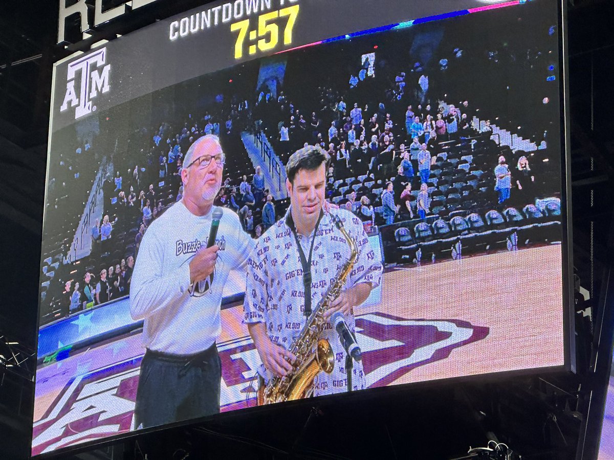 AlexMill20's tweet photo. Things you love to see: One of the Buzz’s Bunch members, Brandon, played today’s national anthem with a saxophone. Texas A&amp;M HC Buzz Williams introduced him to the crowd. Brandon got a standing ovation afterward. https://t.co/hVVyDogc3u