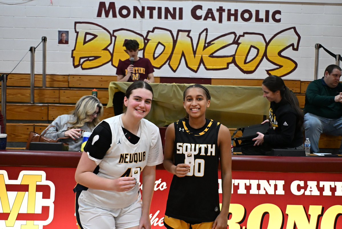 @montinixmastrny (@montinixmastrny) on Twitter photo Neuqua Valley Are Champions In The Consolation Bracket.
<a href="/NVHS_GirlsBball/">Neuqua Girls Basketball</a> Player of the Game Michayla Stone
Hinsdale South Player of the Game is Hailey Goins Neuqua Valley Are Champions In The Consolation Bracket.
<a href="/NVHS_GirlsBball/">Neuqua Girls Basketball</a> Player of the Game Michayla Stone
Hinsdale South Player of the Game is Hailey Goins