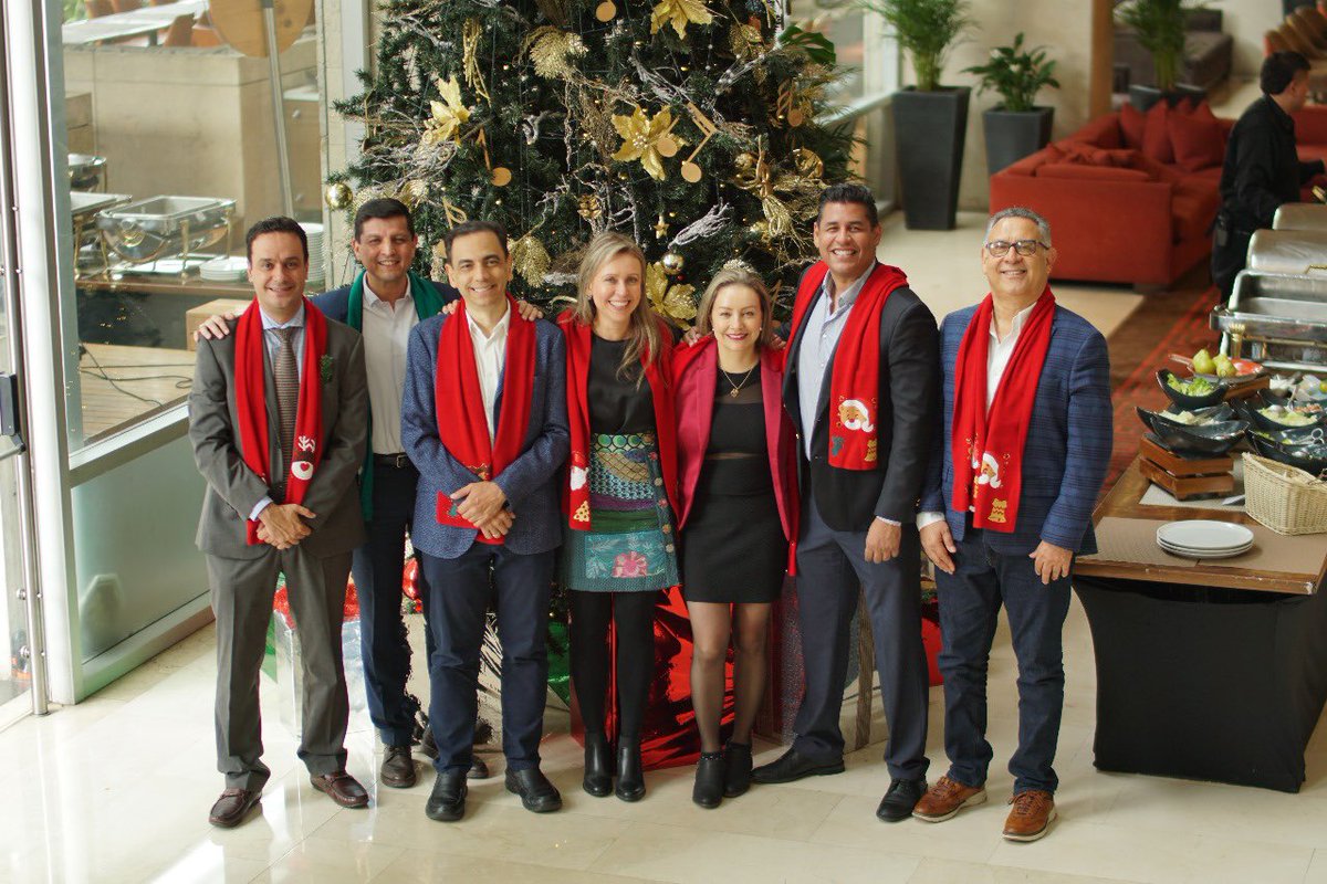 Jannes Buelvas MD (@jannesbuelvas) on Twitter photo Que este nuevo año éste lleno de muchos proyectos exitosos. Feliz 2025 <a href="/sccccardio/">Sociedad Colombiana de Cardiología</a> <a href="/clara_clarais/">clara saldarriaga</a> <a href="/SIAC_cardio/">SIAC</a> Que este nuevo año éste lleno de muchos proyectos exitosos. Feliz 2025 <a href="/sccccardio/">Sociedad Colombiana de Cardiología</a> <a href="/clara_clarais/">clara saldarriaga</a> <a href="/SIAC_cardio/">SIAC</a>