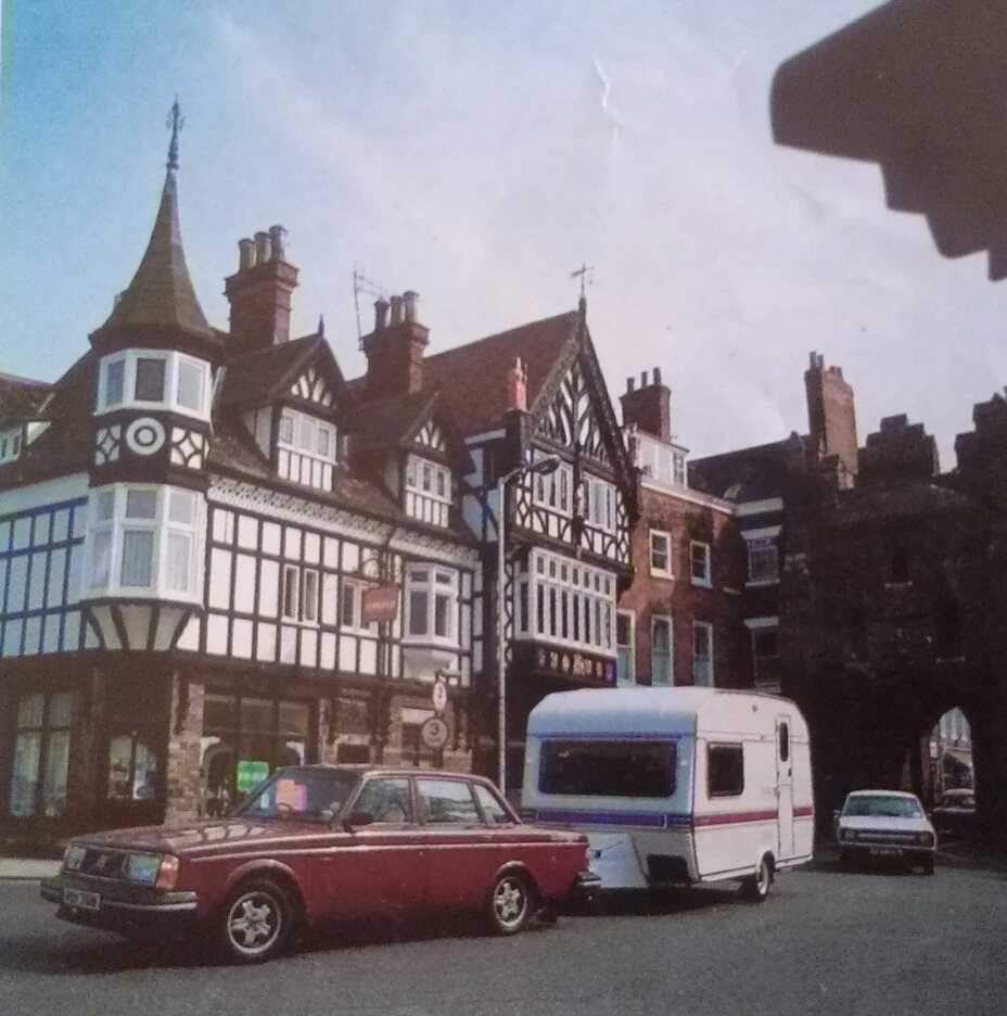 Caravanning Life tweet media