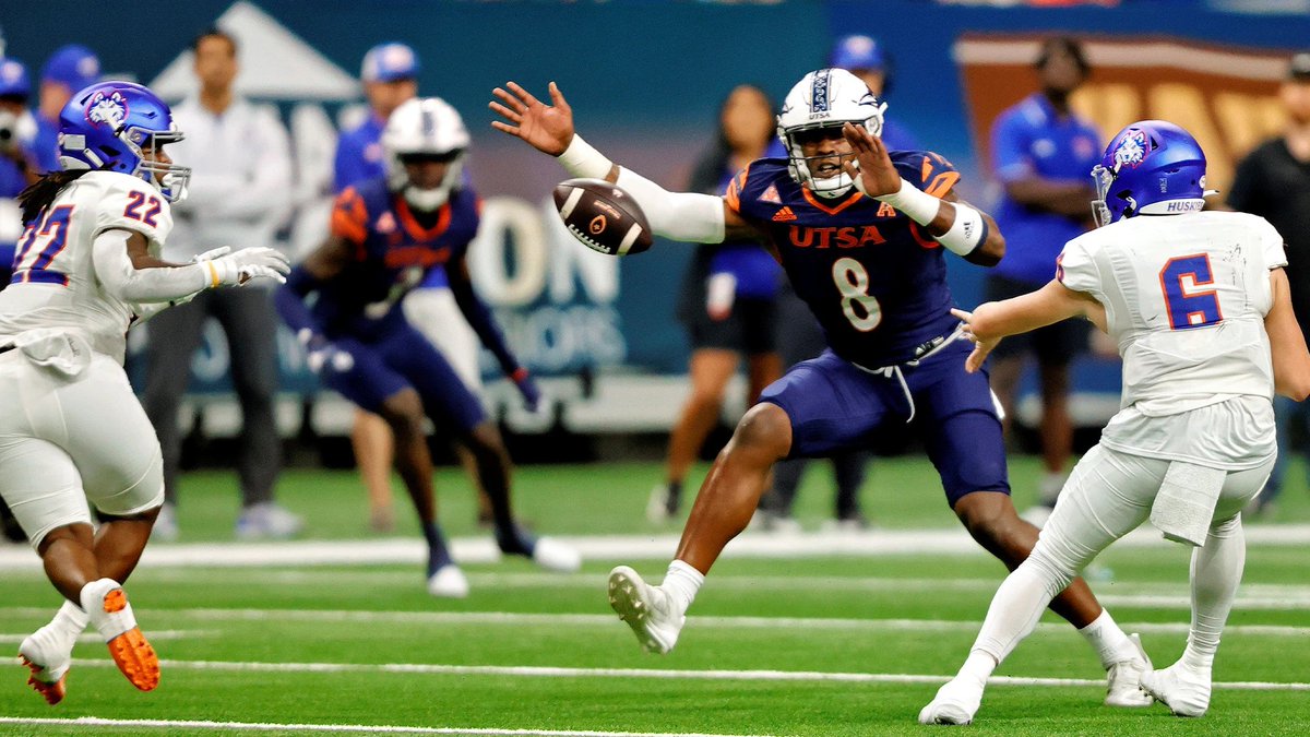 PeteNakos's tweet photo. UTSA first-team AAC linebacker Jimmori Robinson has entered the transfer portal, @on3 has learned. 

Posted 10.5 sacks in 2024. 

https://t.co/wMrfFrdlE6 https://t.co/k16llQo7EP