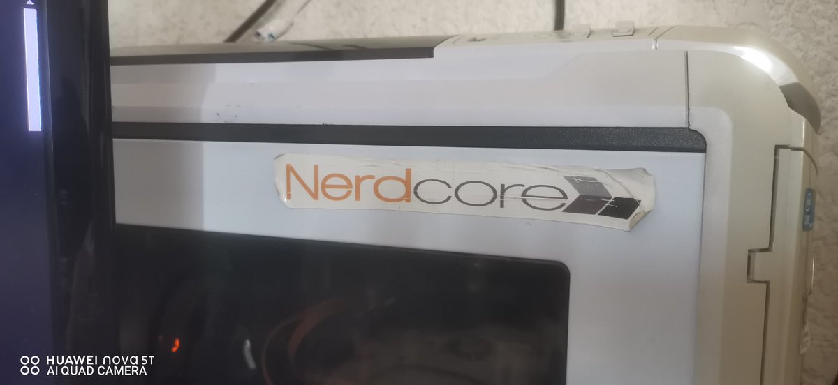 Rubens_'s tweet photo. Aún en mi PC... @nerdcorepodcast https://t.co/ITkHit7nnw