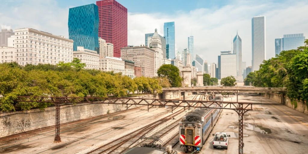 UIClife's tweet photo. During the Spring 2025 U-PASS enrollment period, students will have the option of setting their OPT status to:
1๏ธโฃ U-PASS (CTA only)
2๏ธโฃ U-PASS+ (CTA + Metra)
3๏ธโฃ OPT-OUT
๐ฌ Comment โ๐ โ to review your opt status
OPT-OUT deadline is Feb 2
#UPASS #UPASSplus #metra #cta https://t.co/LWqAKJxfYr