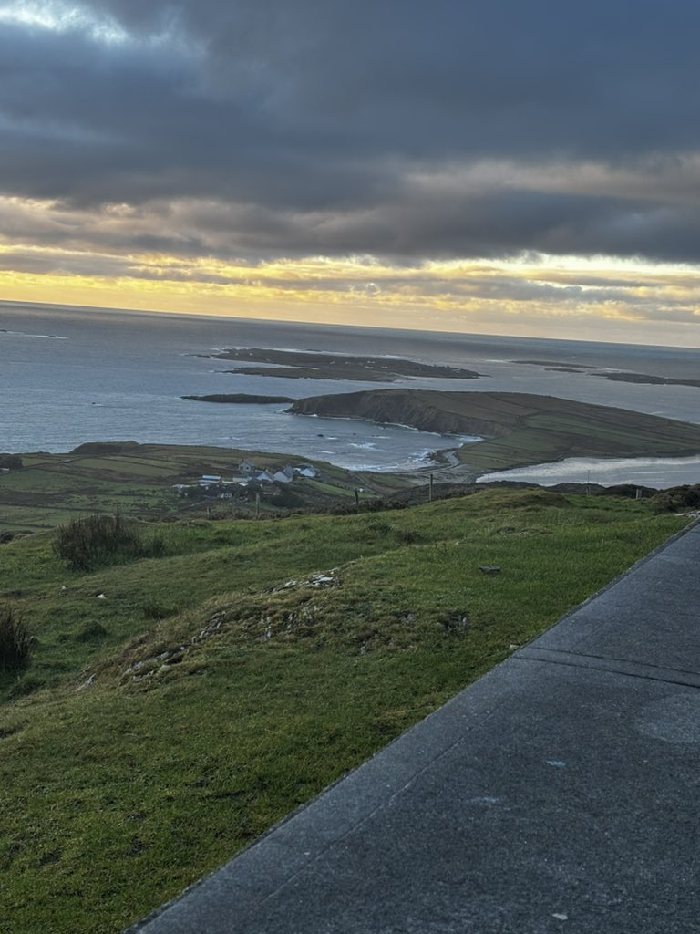 What a magical day on tour! Today, our guests from Alabama experienced the breathtaking beauty of Connemara, Kylemore Abbey, and the enchanting castles that dot the landscape. The stunning sunset over the Atlantic was the perfect backdrop for unforgettable memories. 

Join us on