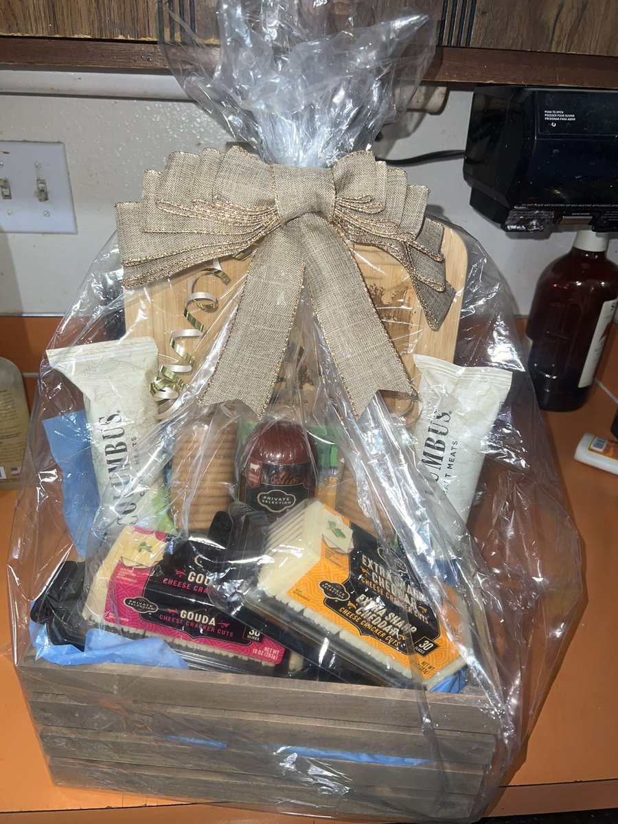 Another cutting board, this time for a gift basket for a rancher who let a friend take his deer on the property, trying to smoosh him into letting me get my Cow on his place! He’s including deer summer sausage I made out of his deer.