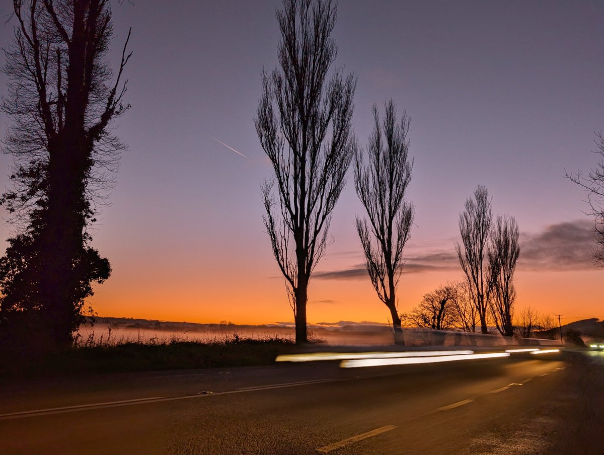 Alan Barry (@alanpbarry) on Twitter photo Foggy evening on the N22 at Farran, Cork. Foggy evening on the N22 at Farran, Cork.