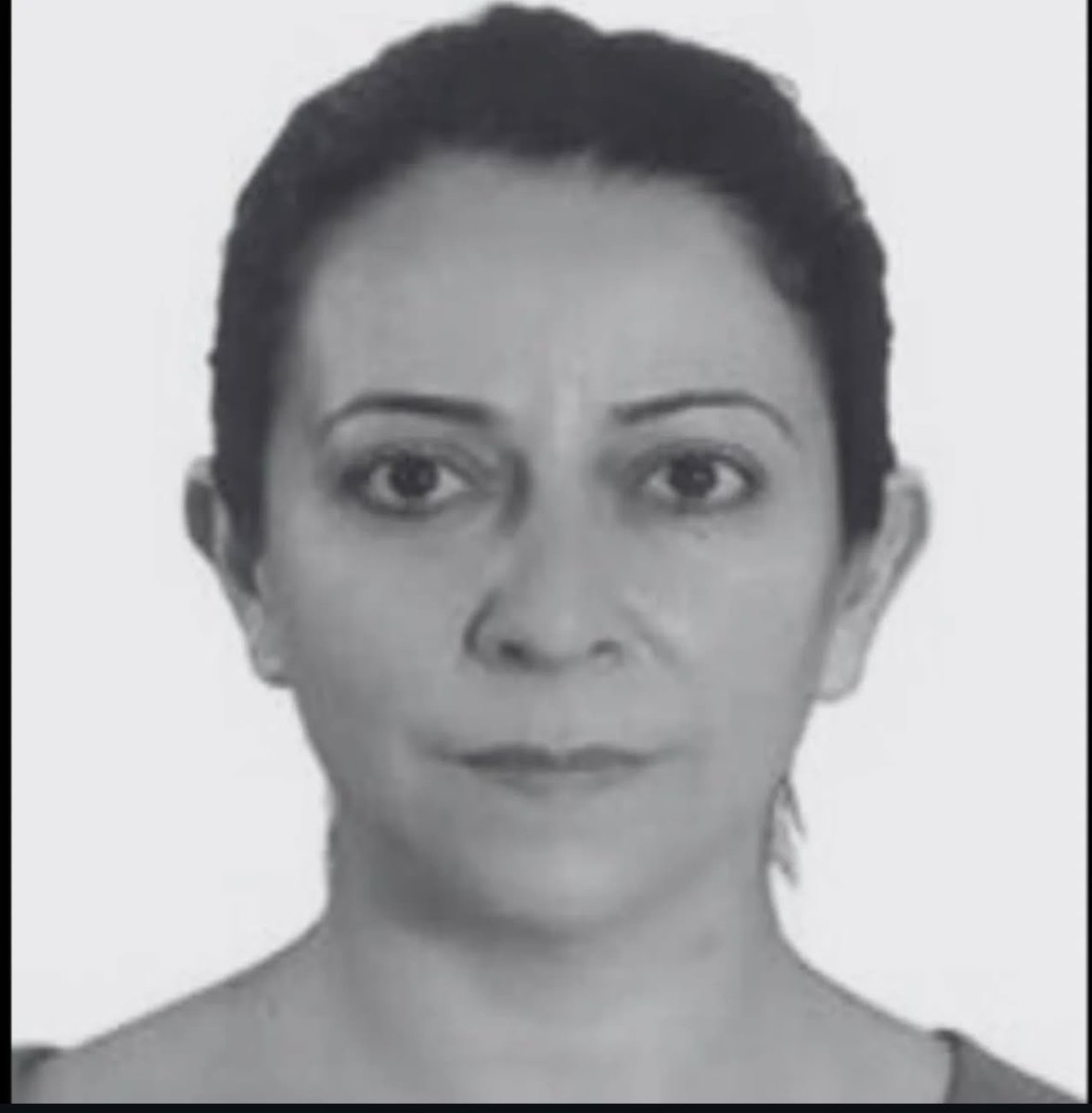 Kıymetli öğretmenimiz Yasemin ÖZBEY SARAÇ’ı
(29.12.2024) Karşıyaka Mezarlığı’nda 13.15'te kılınacak cenaze namazından sonra ebediyete uğurlayacağız.

Veda etmenin derin üzüntüsü ile değerli hocamıza Allah’tan rahmet diliyoruz.

Ruhu şad, mekânı cennet olsun.